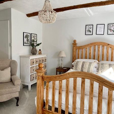 Little Limes An Adorable Little Suffolk Getaway With Outside Space Near Woodbridge Eyke Exterior photo